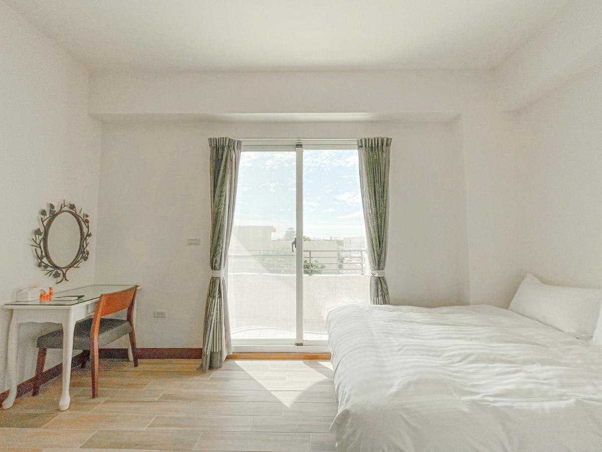 Sevilla Hostel T'ai-tung Εξωτερικό φωτογραφία